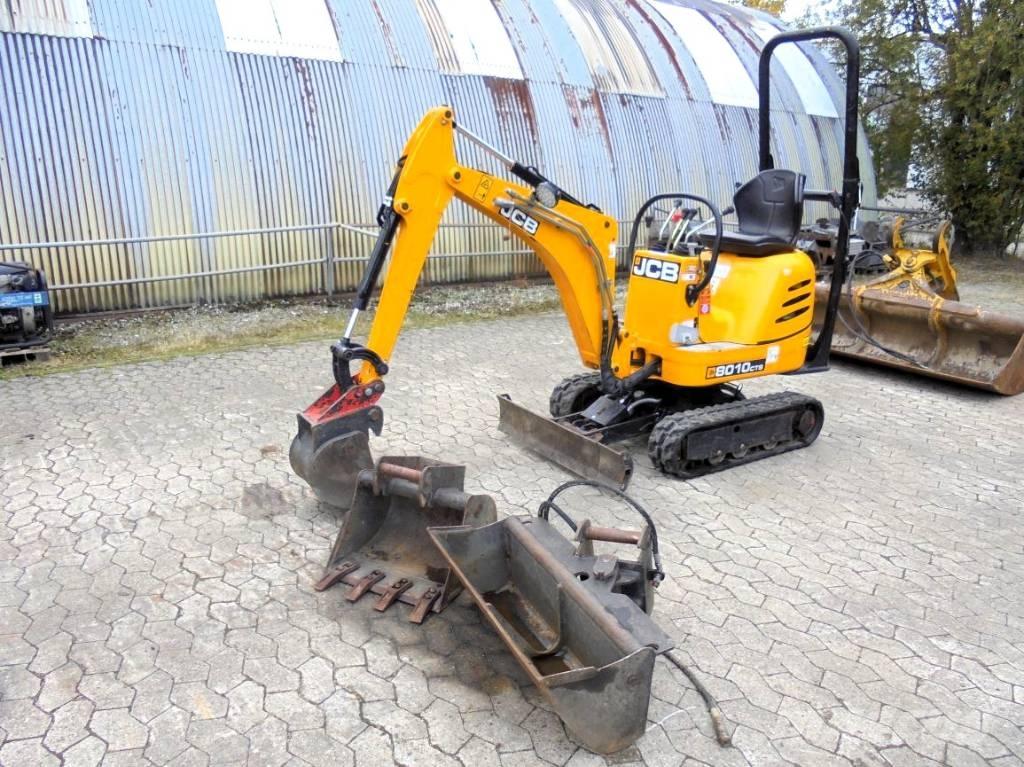JCB 8010 CTS 小型挖掘机