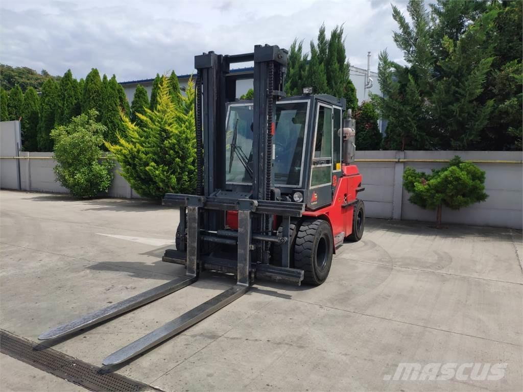 Dantruck 9680 DD 柴油叉车