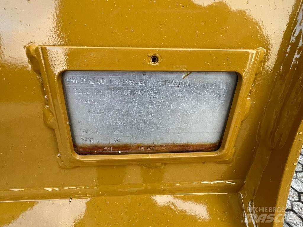 CAT 326-07 履带挖掘机