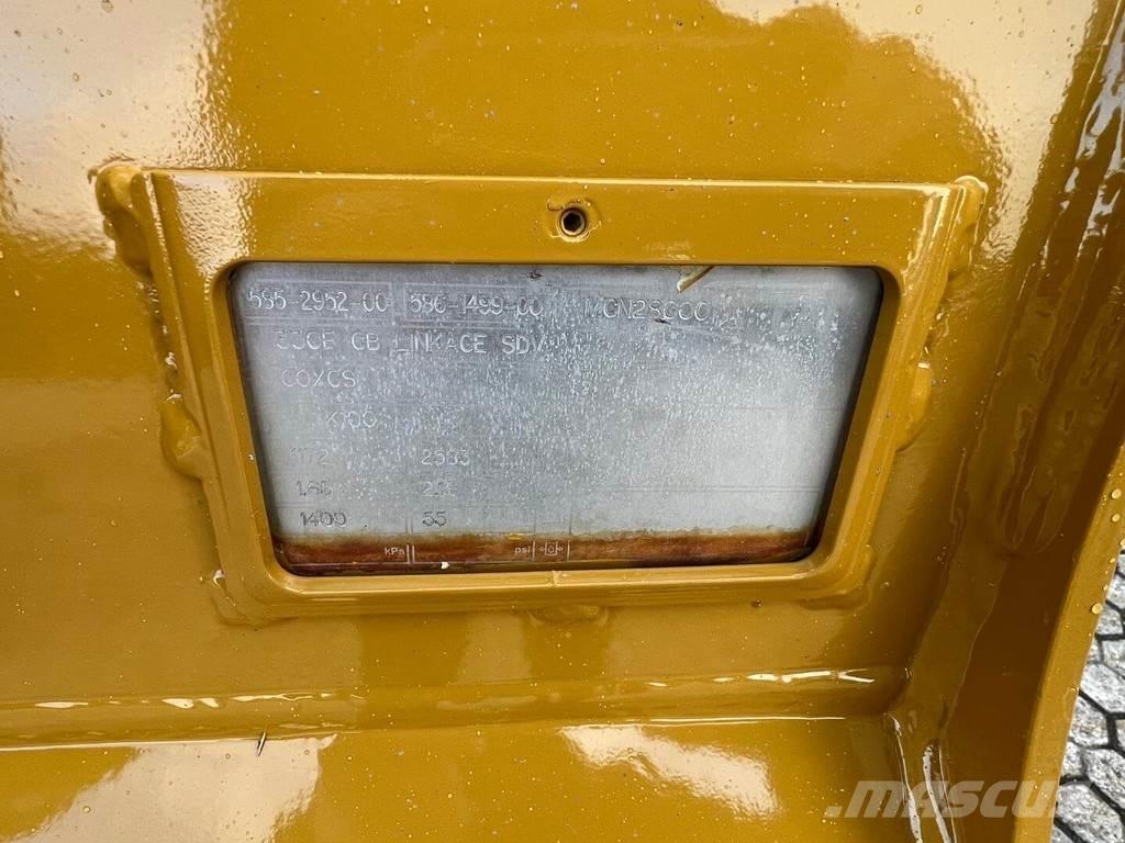 CAT 326-07 履带挖掘机