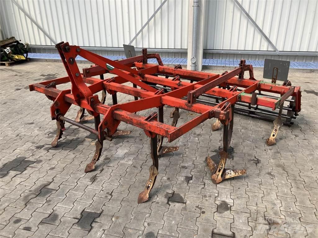 Becker Grubber 3m 手扶中耕机