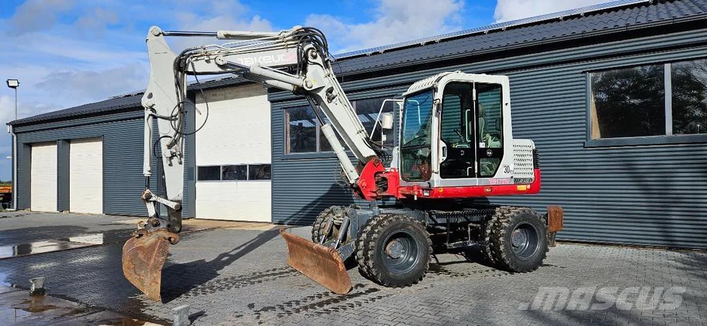 Takeuchi TB 175W 中型挖掘机