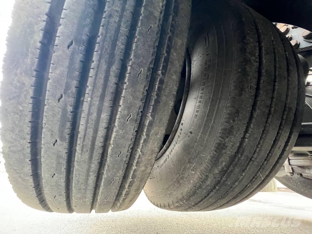 Scania R 500 A6X2NB 牵引车