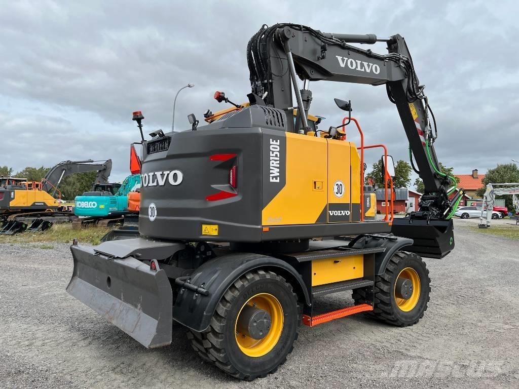 Volvo EWR 150 E 轮式挖掘机