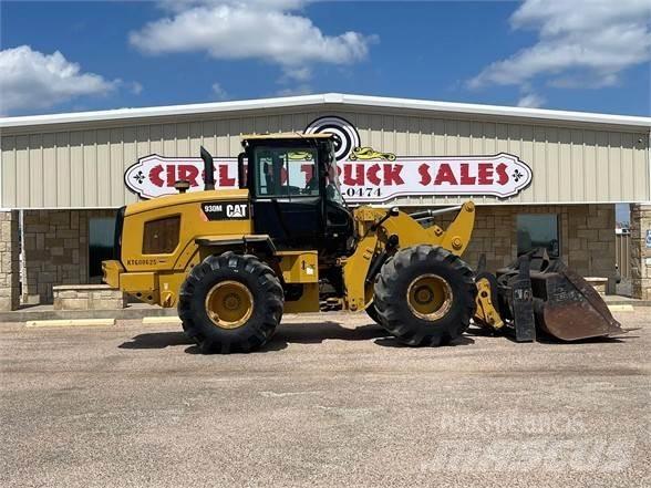CAT 930M 轮式装载机