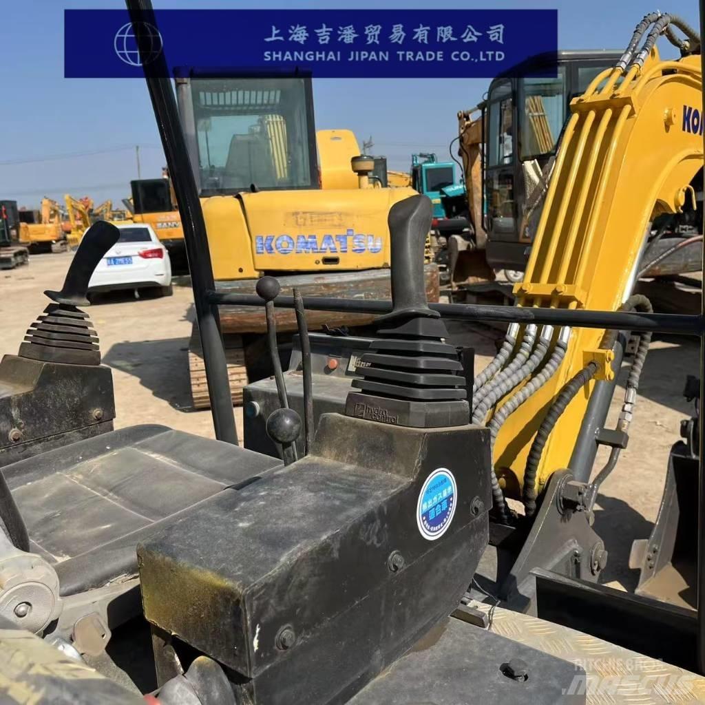 Komatsu PC 30 MR 小型挖掘机