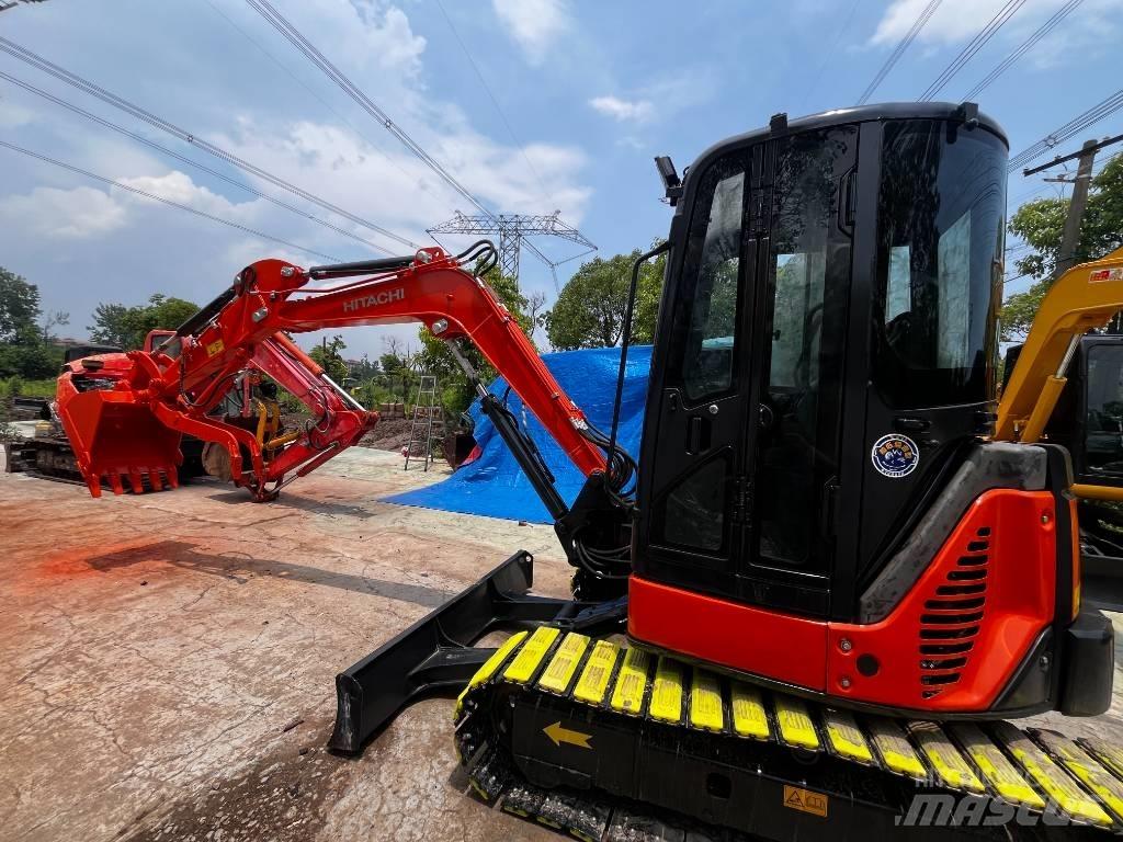 Hitachi ZX 50 U 小型挖掘机