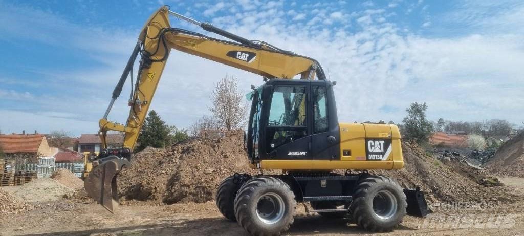 CAT M 313 D 轮式挖掘机