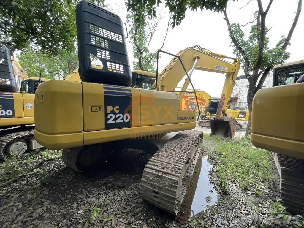 Komatsu PC 220-7 履带挖掘机