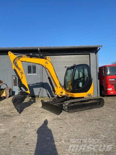 JCB 8080 ZTS 中型挖掘机