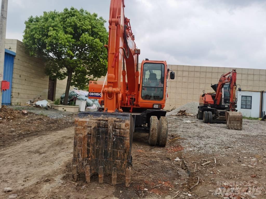Doosan DH 150 W-7 轮式挖掘机