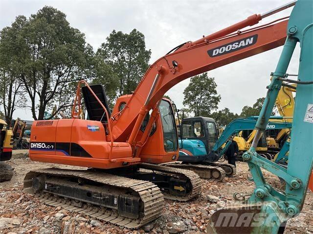 Doosan DH150 中型挖掘机