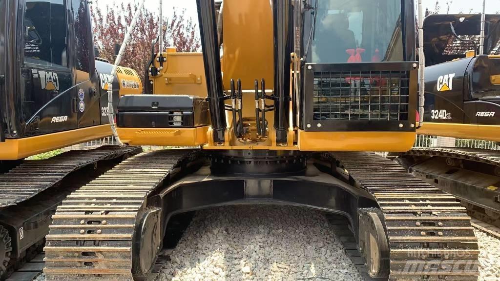 CAT 325 履带挖掘机