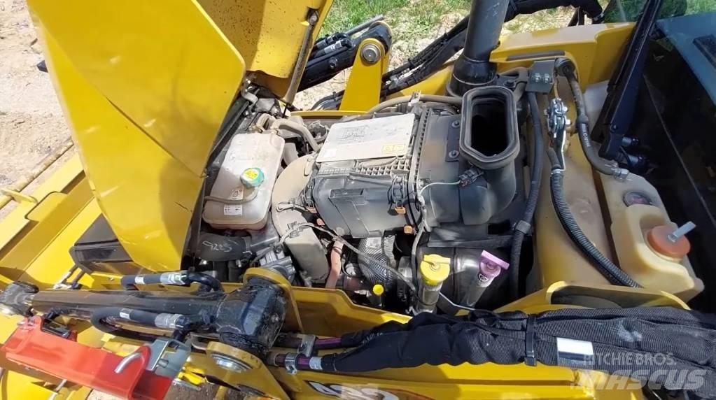 CAT 432 反铲装载机