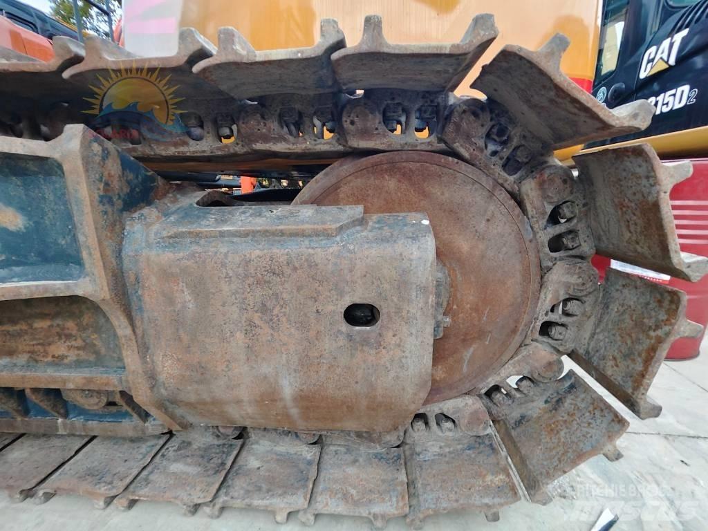 Komatsu PC 460-8 履带挖掘机