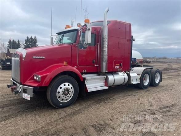 Kenworth T800 牵引车