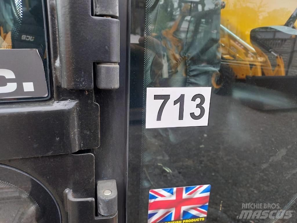JCB 535-95 伸缩臂叉装车|叉装车