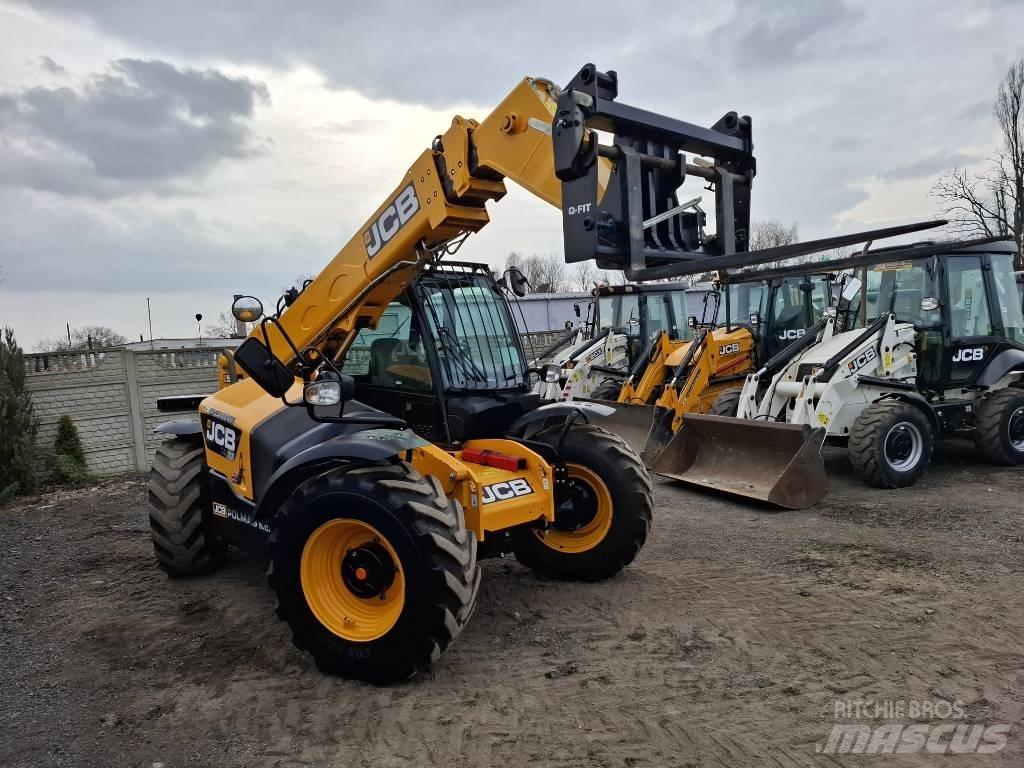 JCB 535-95 伸缩臂叉装车|叉装车