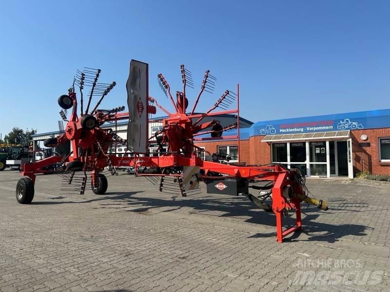 Kuhn GA 8020 收割机