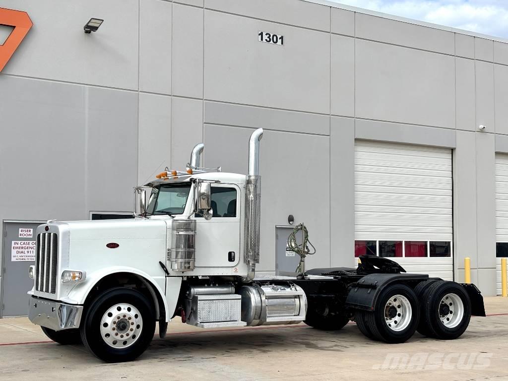 Peterbilt 389 牵引车