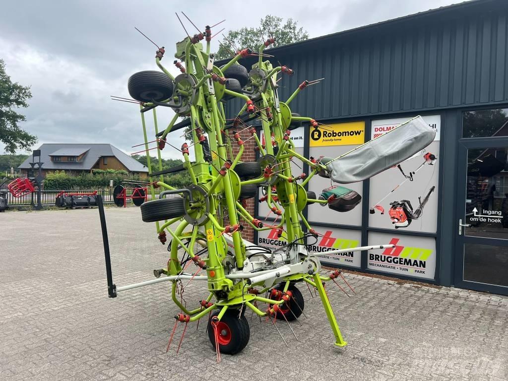 CLAAS Volto 1100 犁耙和摊草机