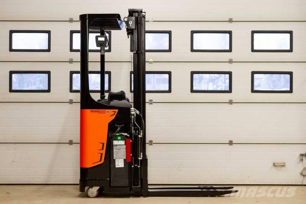 Rocla SST 12 AC 行走式堆垛机