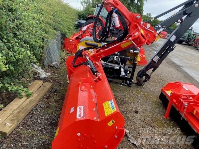 Maschio Giraffa XL 牧场割草机和切顶器