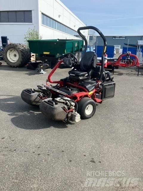 Toro 3420D 8 blad 骑乘式割草机
