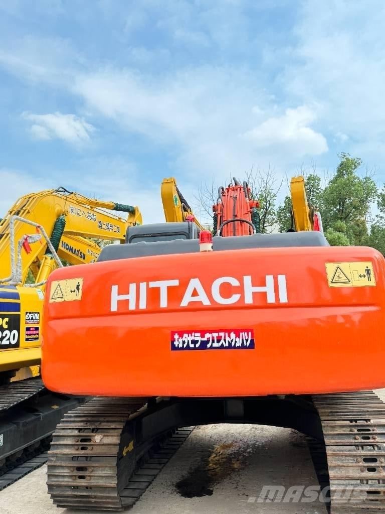 Hitachi ZX 200 履带挖掘机