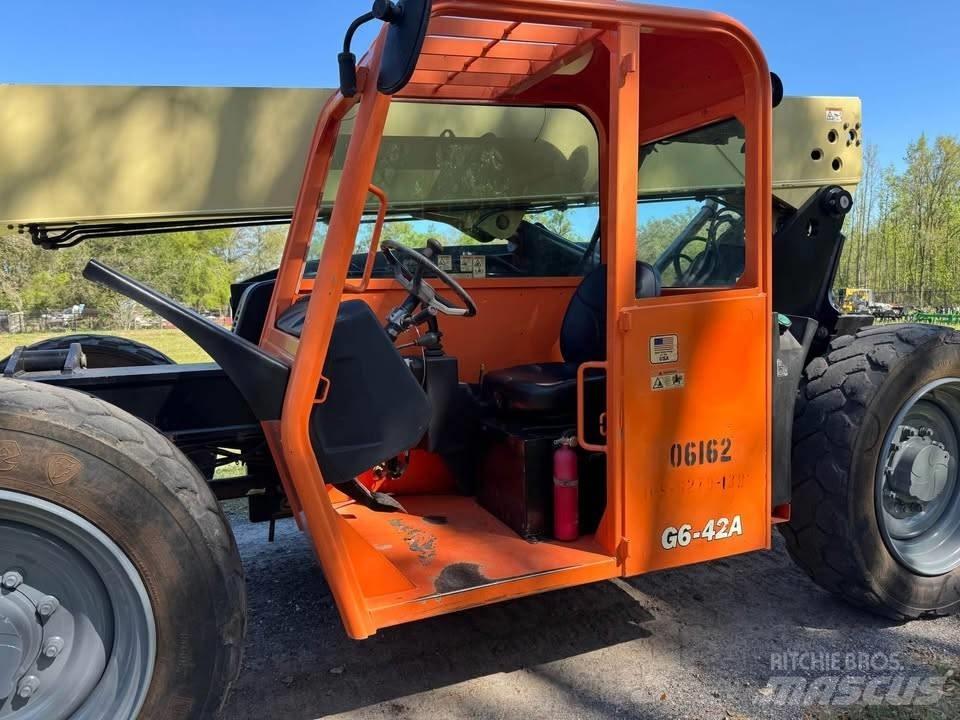 JLG G 6-42 A 伸缩臂叉装车|叉装车