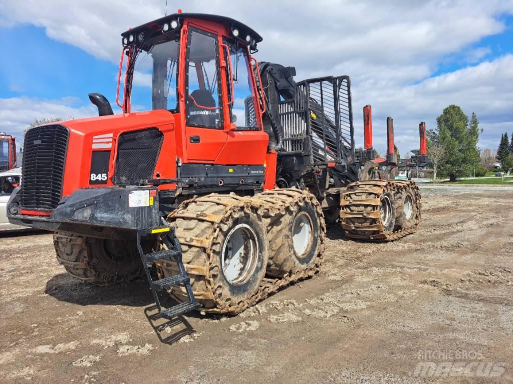Komatsu 845 集运机