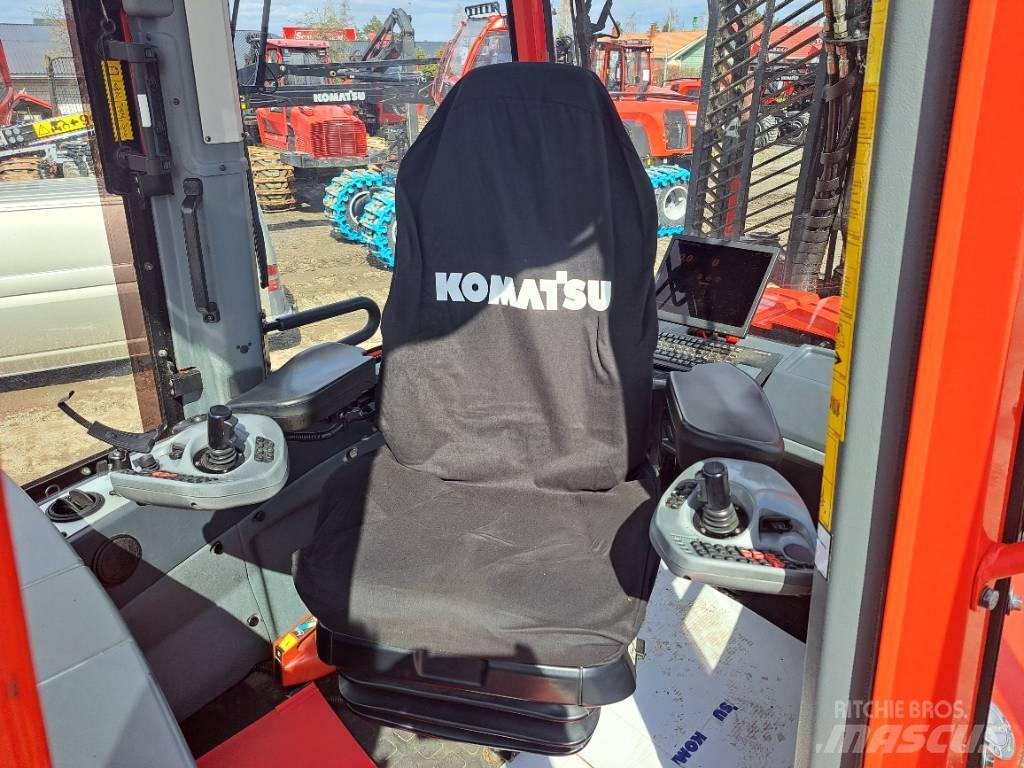Komatsu 845 集运机