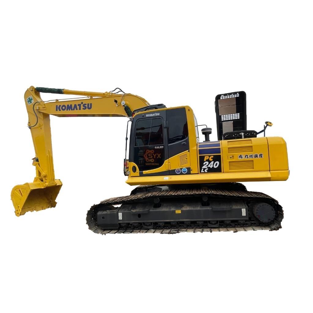 Komatsu PC 240-8 履带挖掘机