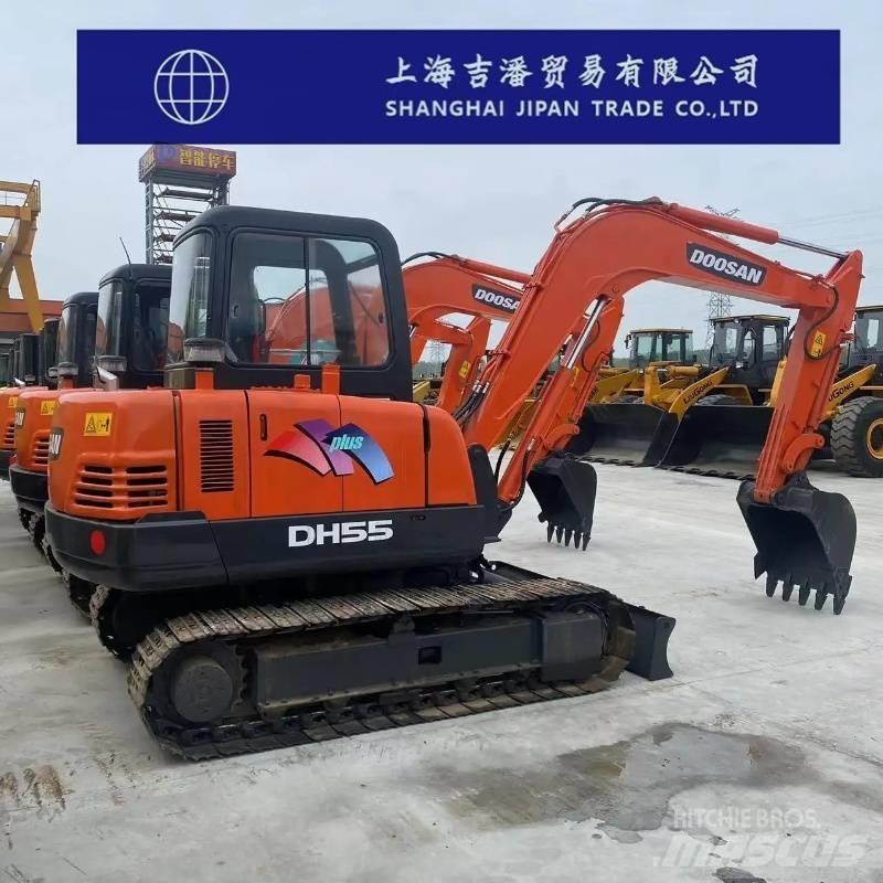 Doosan DH 55 小型挖掘机