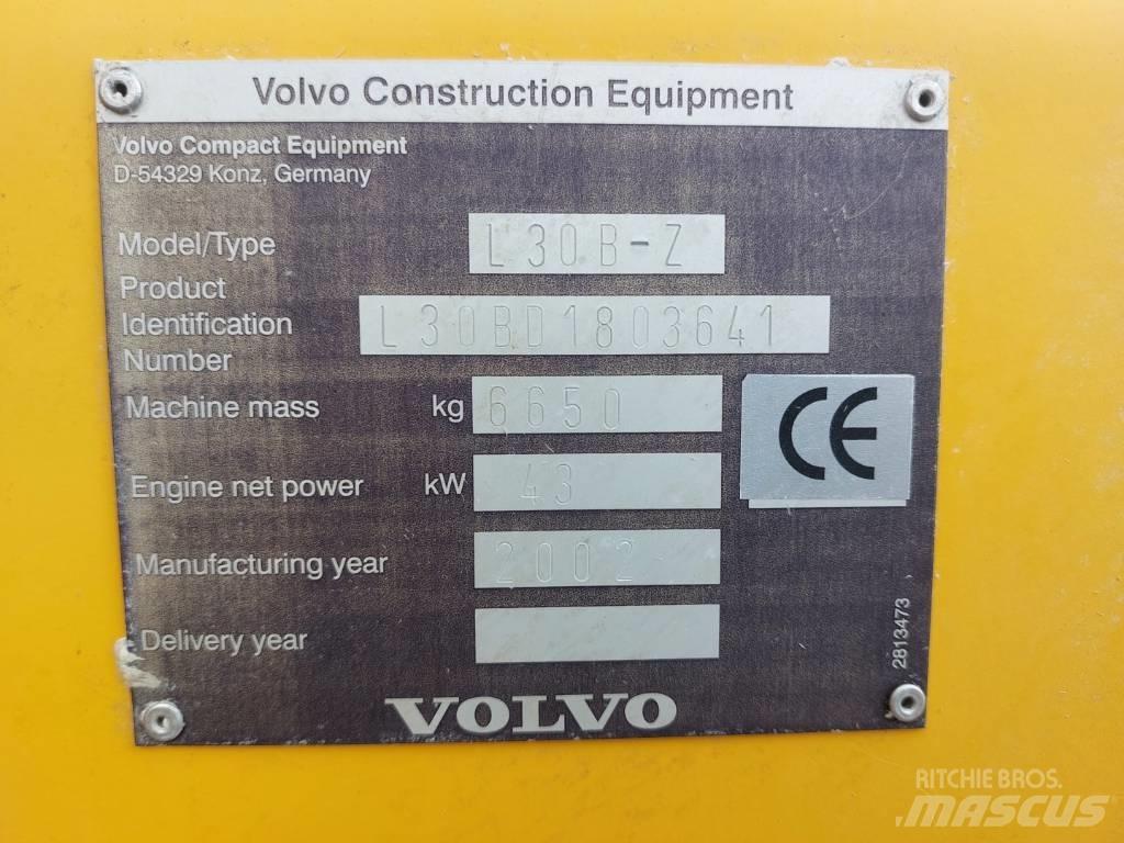 Volvo L 30 B 轮式装载机