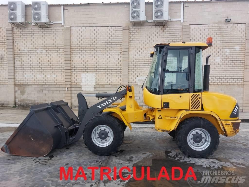 Volvo L 30 B 轮式装载机
