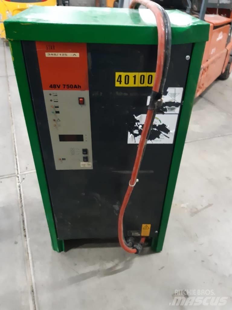 Linde E 16 电动叉车