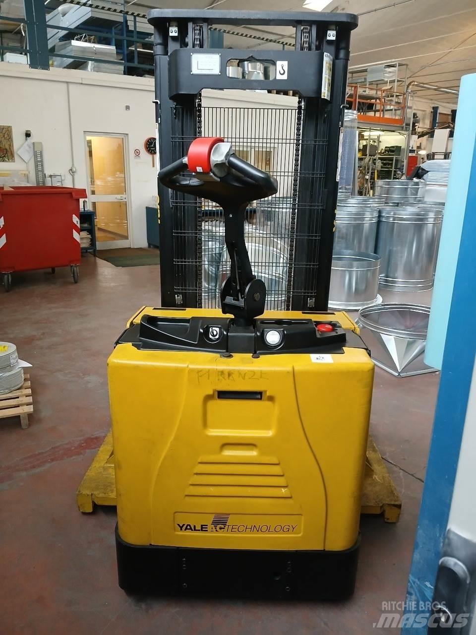 Yale MS15XSL 手推堆垛车