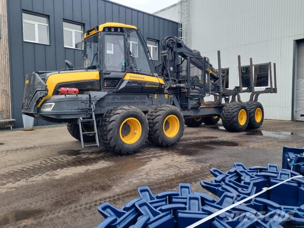 Ponsse Buffalo 8W 集运机