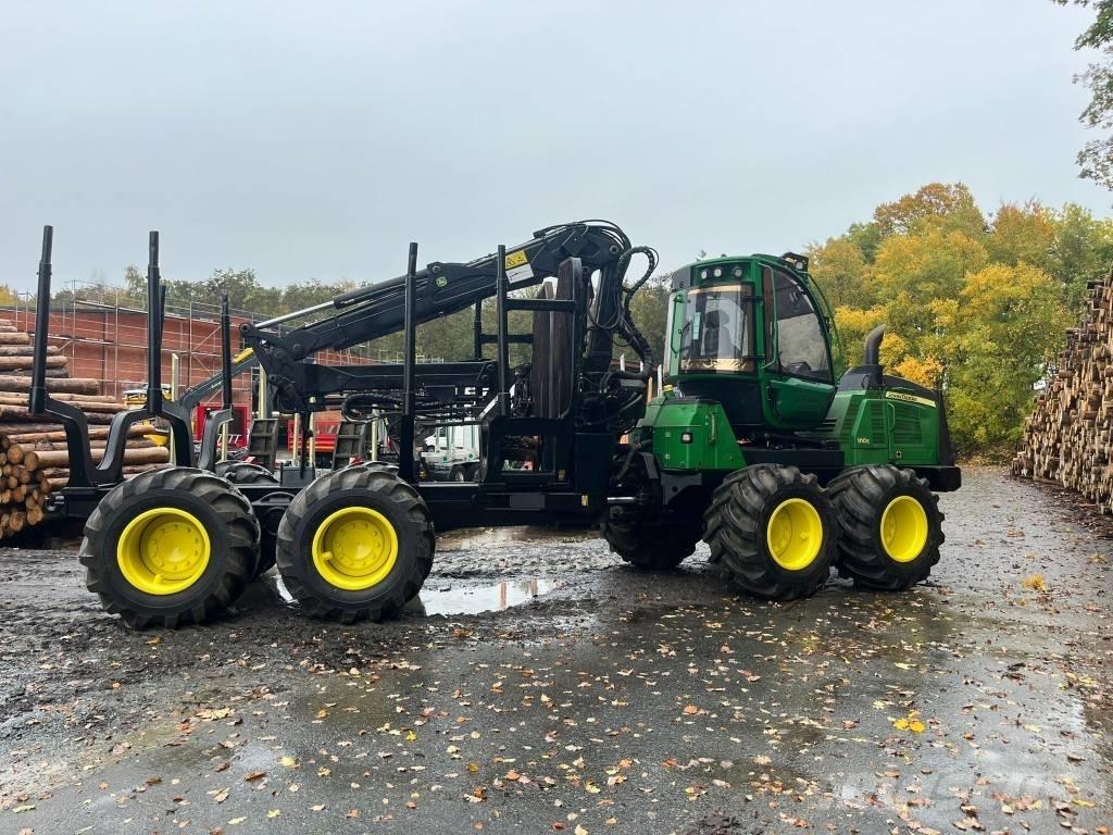 John Deere 1110 E 集运机