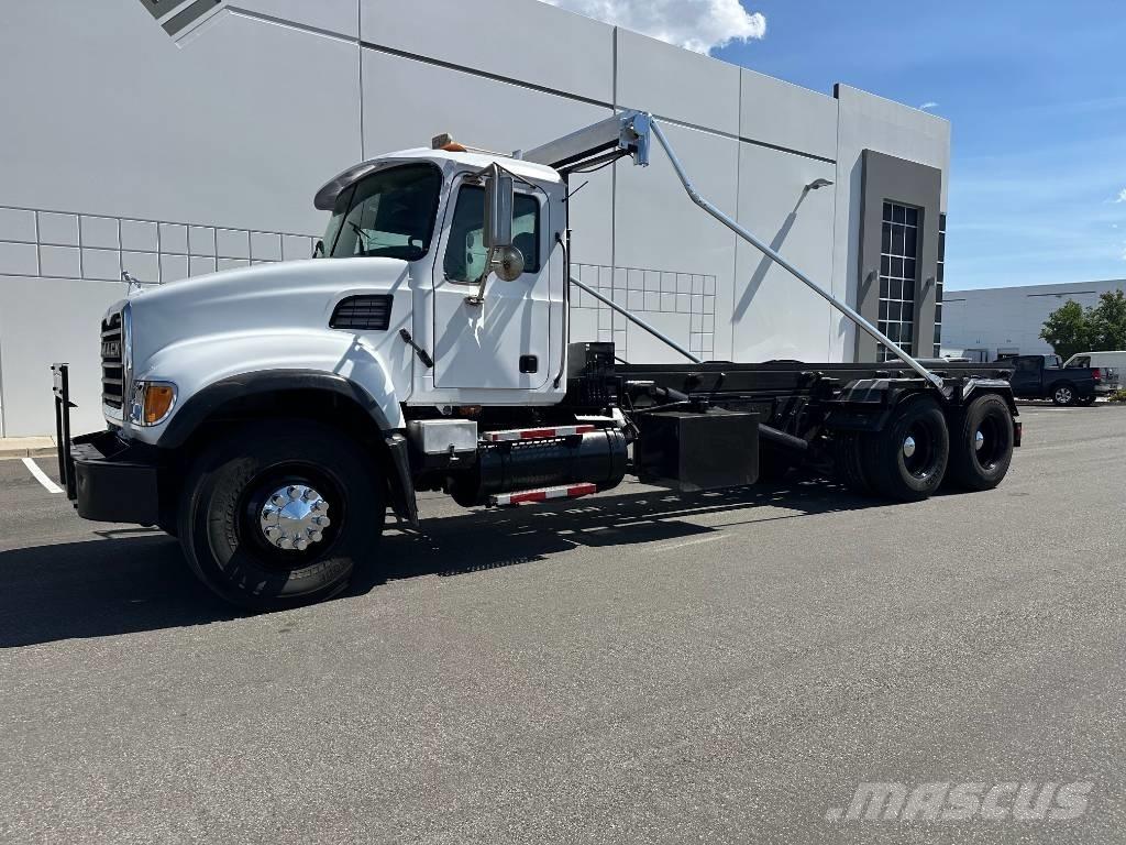 Mack CV 713 可拆卸式卡车