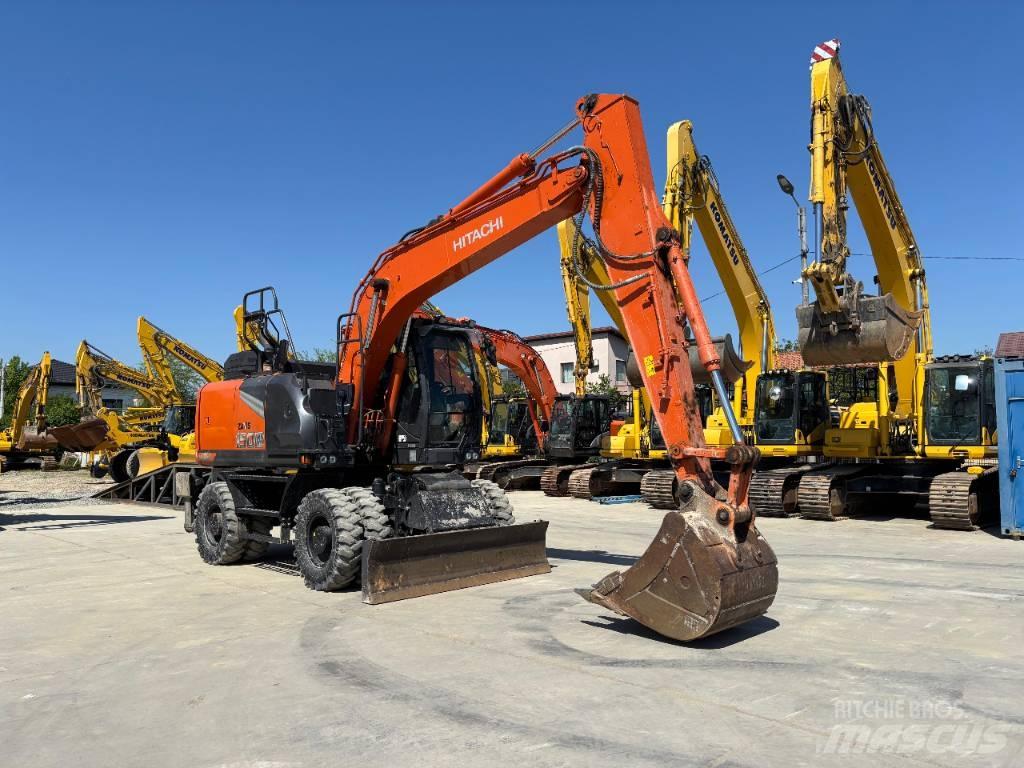 Hitachi ZX150W-7 轮式挖掘机