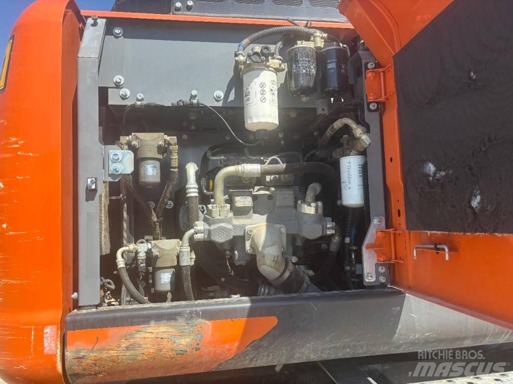 Hitachi ZX150W-7 轮式挖掘机