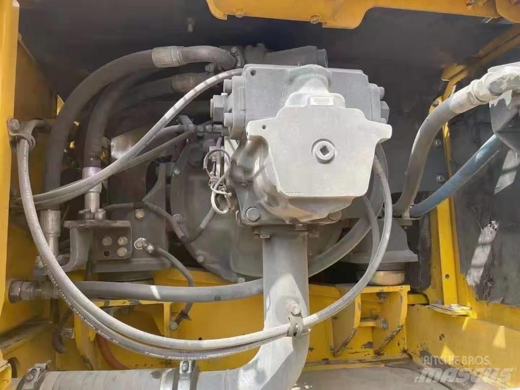 Komatsu PC 360-7 履带挖掘机
