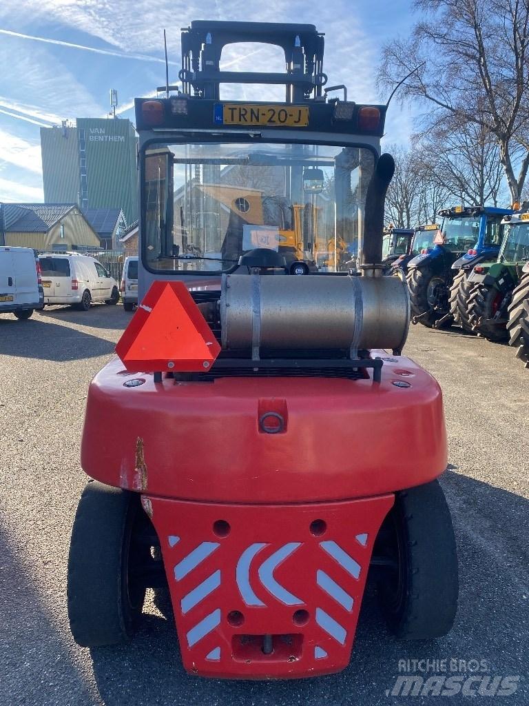 Kalmar DCE 70-6 HE 柴油叉车