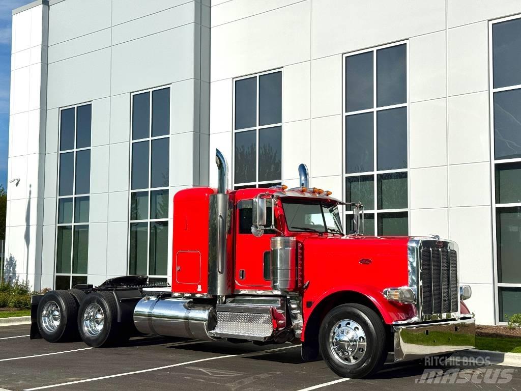 Peterbilt 389 牵引车