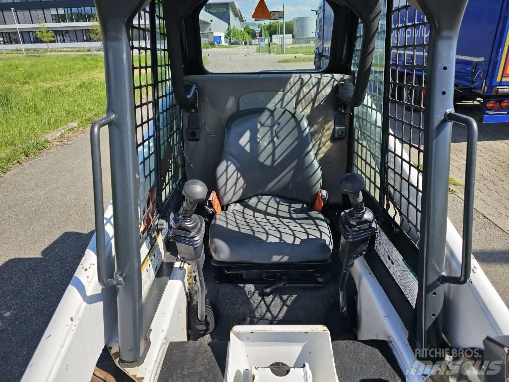 Bobcat S 130 滑移装载机