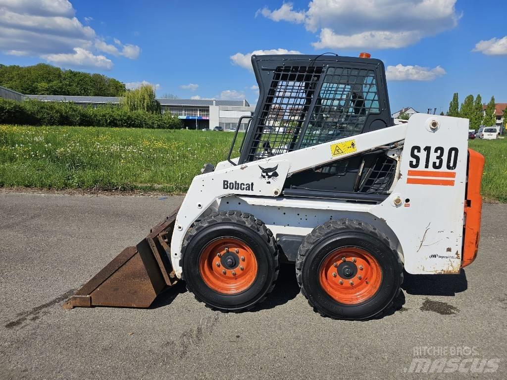 Bobcat S 130 滑移装载机