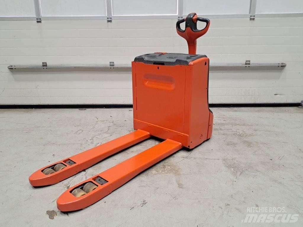Linde T16 手摇升降机