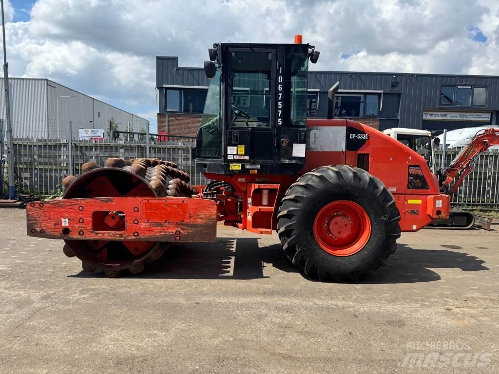 CAT CP 533 E 单轮压路机